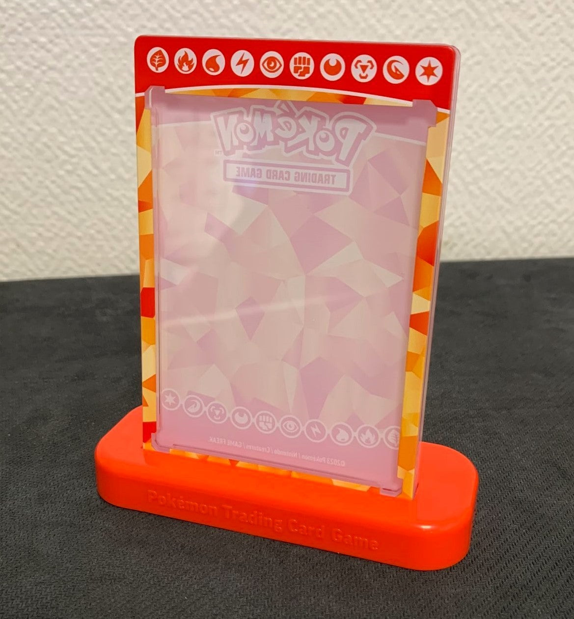 Ultra Pro - One-Touch Pokémon à fermeture magnétique + socle de présentation - Rouge